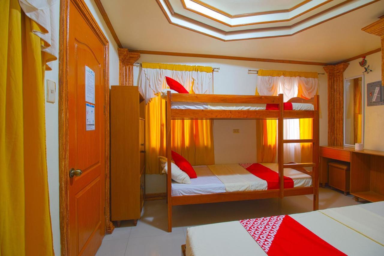 Oyo 788 Lisa'S Guesthouse Моалбоал Екстериор снимка