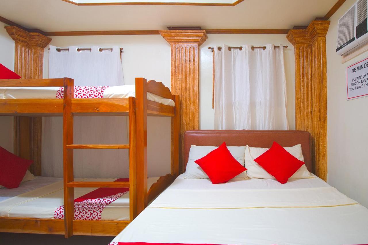 Oyo 788 Lisa'S Guesthouse Моалбоал Екстериор снимка