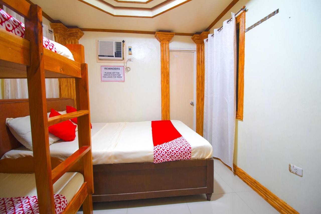 Oyo 788 Lisa'S Guesthouse Моалбоал Екстериор снимка