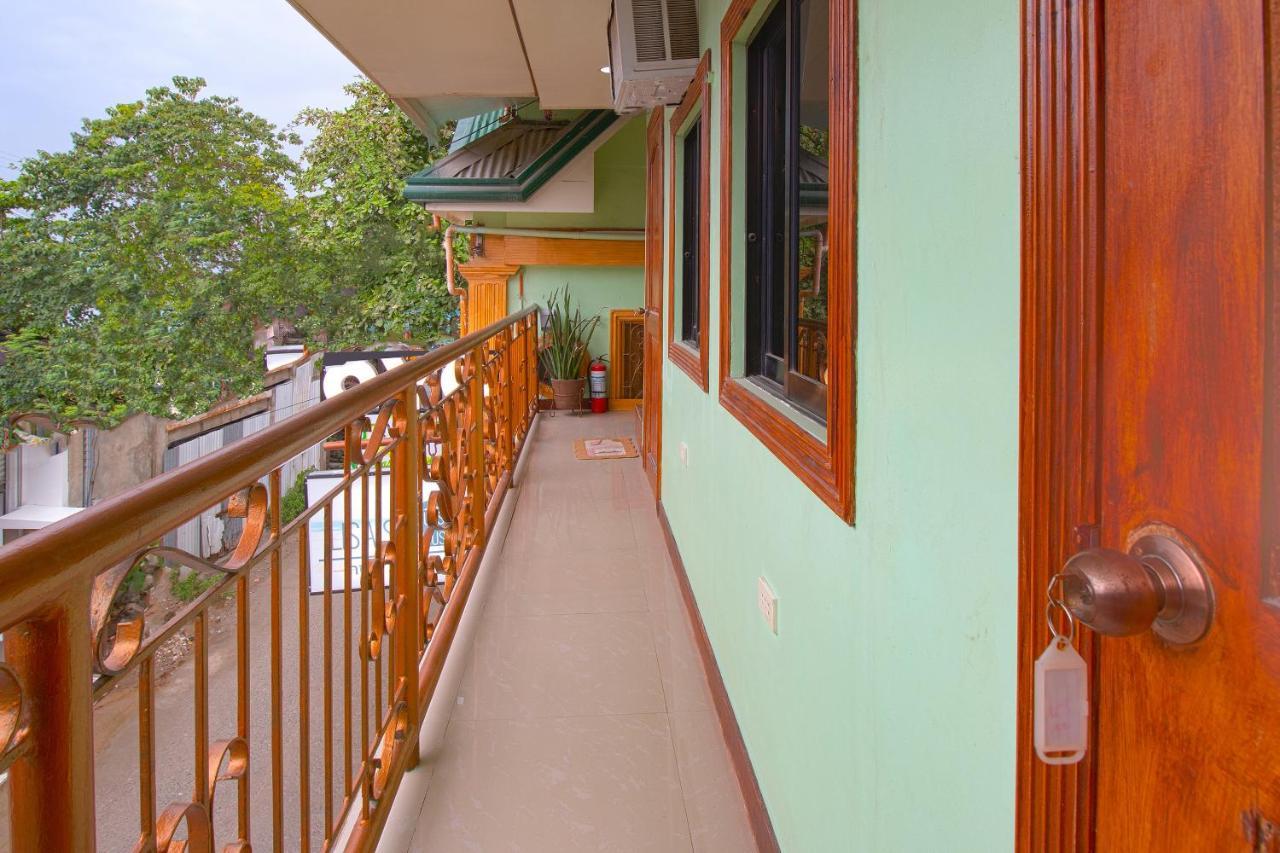 Oyo 788 Lisa'S Guesthouse Моалбоал Екстериор снимка
